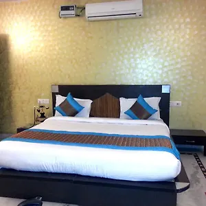 Hotel Ananda