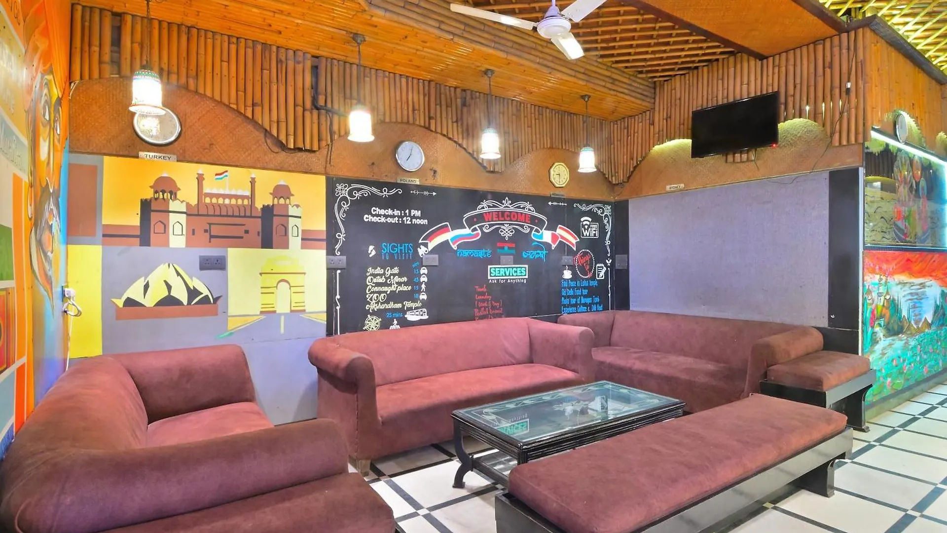 Hotel Hari Piorko Grand - 2 Min From New Delhi Railway Station India